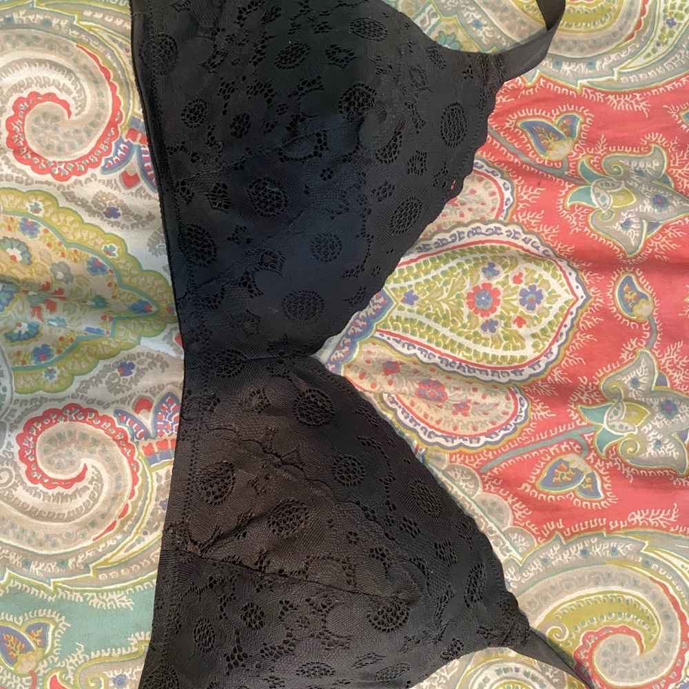 Aerie bralette.. NEVER WORN BEFORE